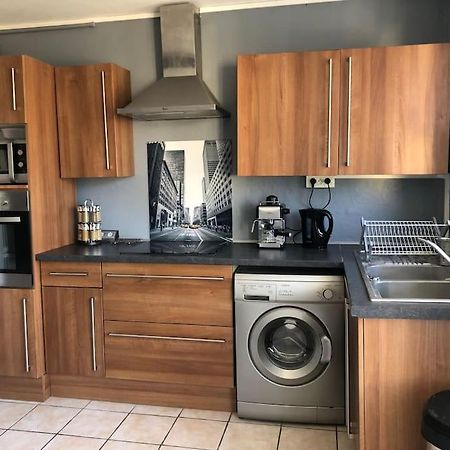 Appartement Balcon, Place De Parking, Centre Ville Βαλένς Εξωτερικό φωτογραφία